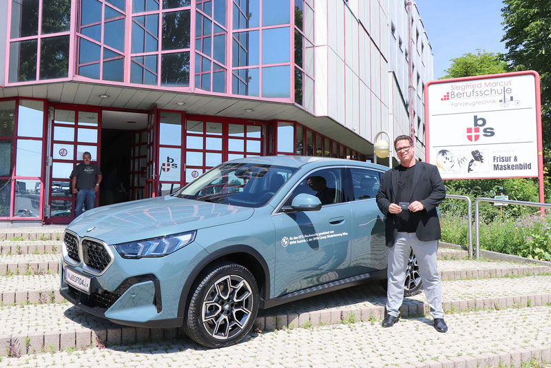 BMW Übergabe – Siegfried Marcus Berufsschule